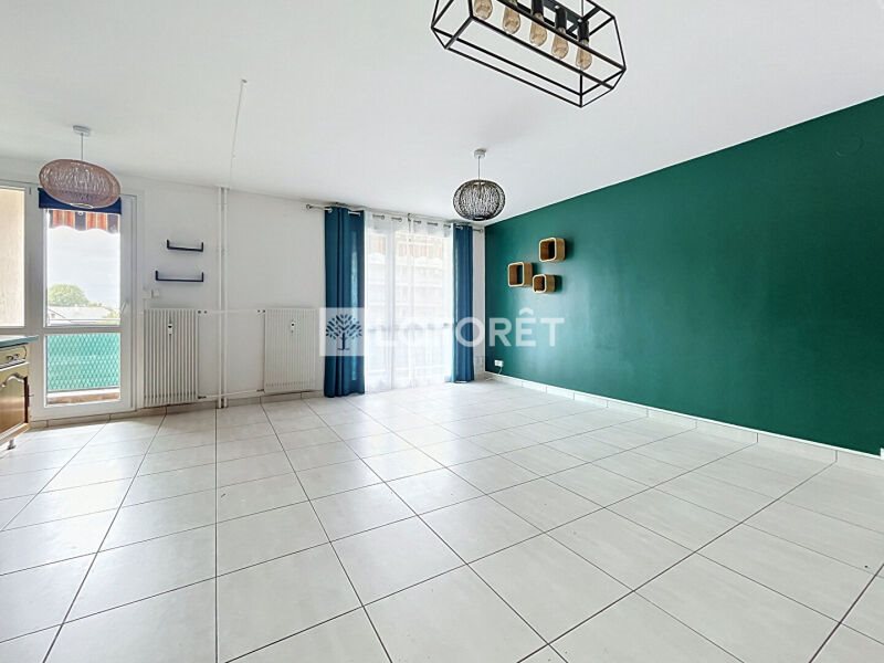 Appartement à louer, 87m², Barby