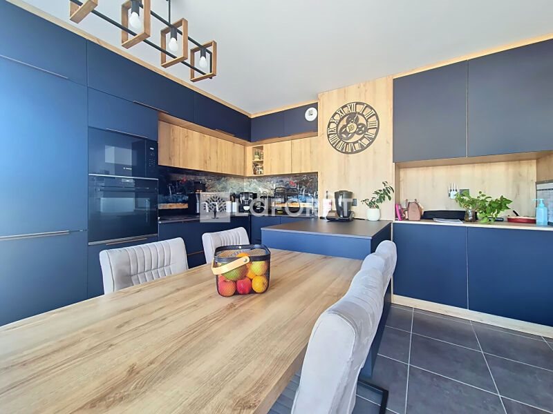Appartement à vendre, 102m², Challes-les-Eaux