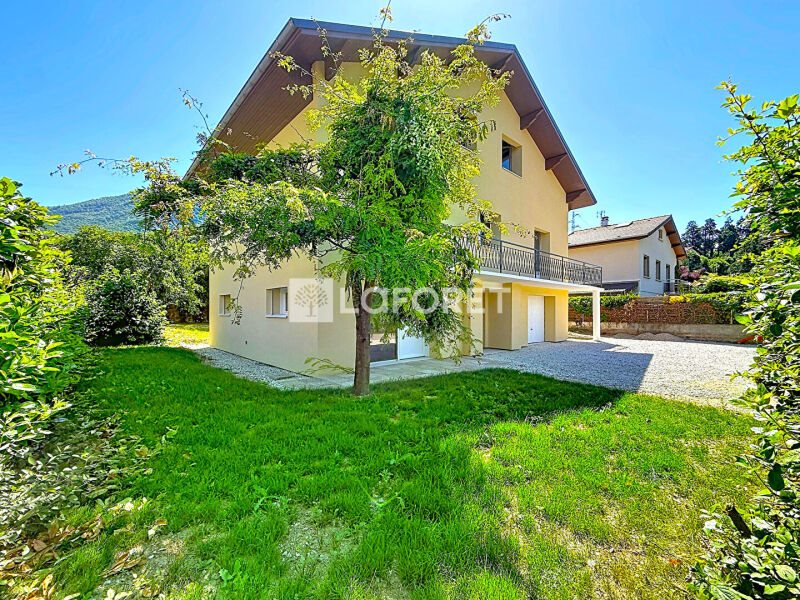 Appartement à vendre, 84m², Saint-Jeoire-Prieuré