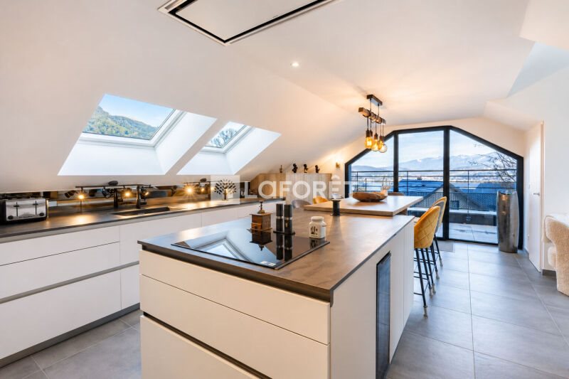 Appartement à vendre, 65m², Bourdeau