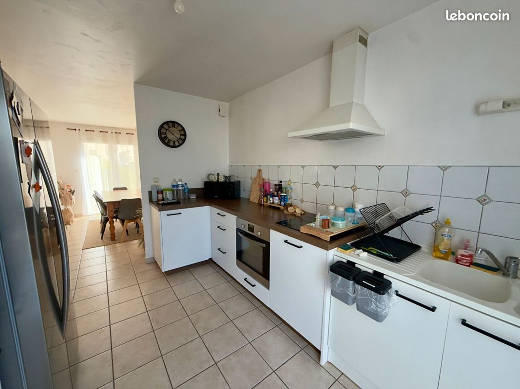 Maison à louer, 82m², Saint-Laurent-des-Autels