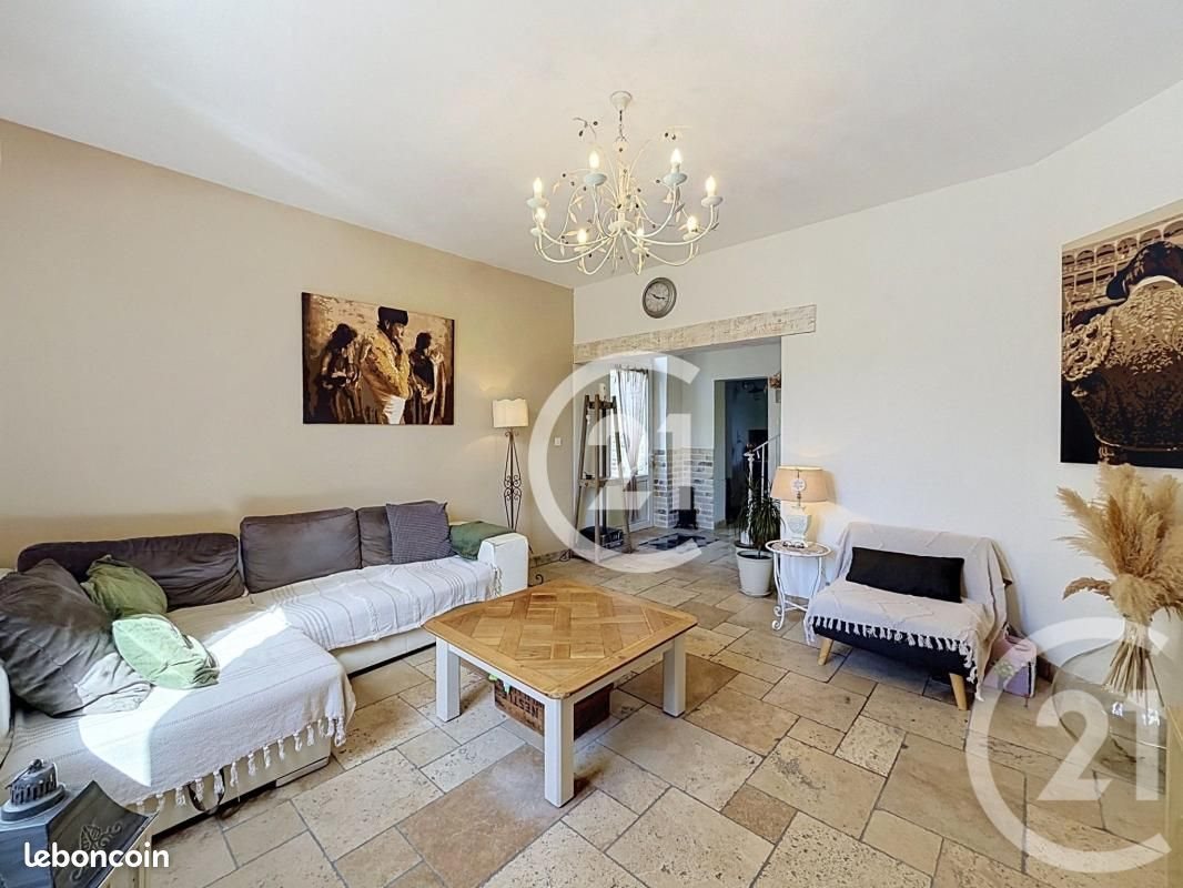 Maison à vendre, 146m², Salin-de-Giraud