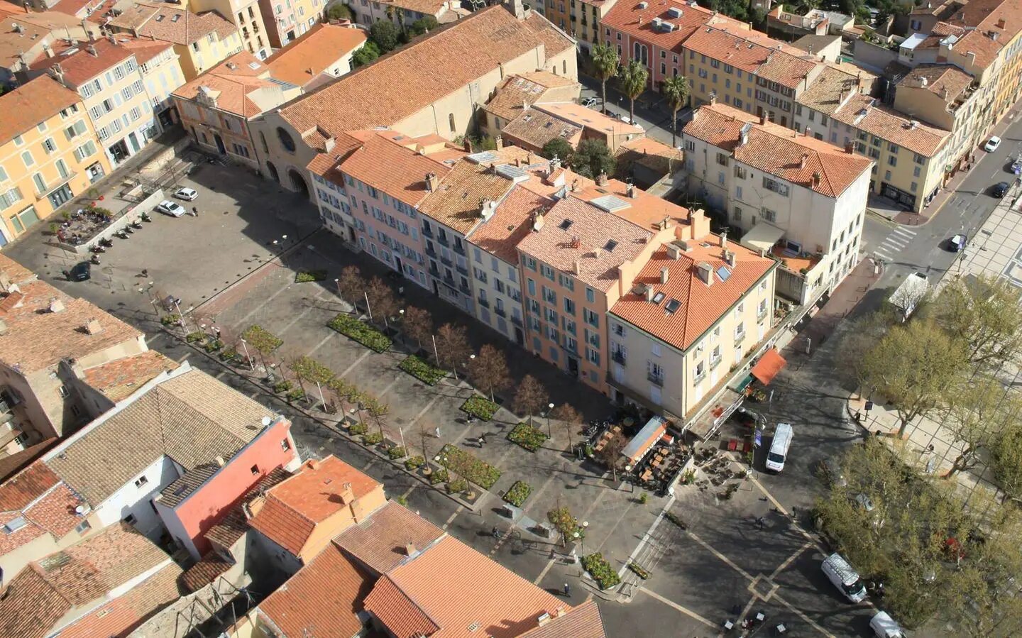 Appartement à louer, 34m², Hyères
