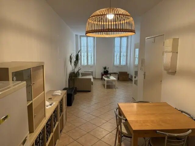 Appartement à louer, 34m², Hyères