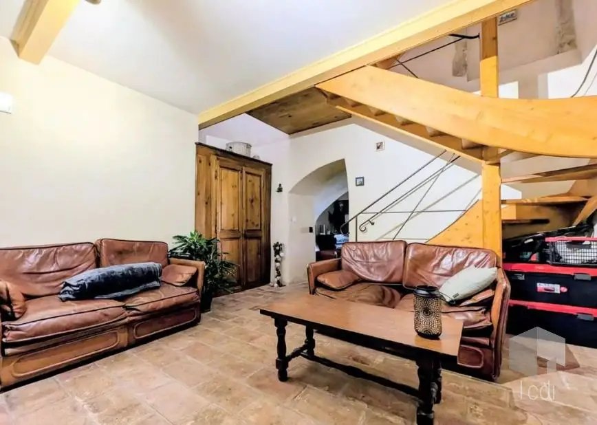 Maison à vendre, 97m², Cliousclat
