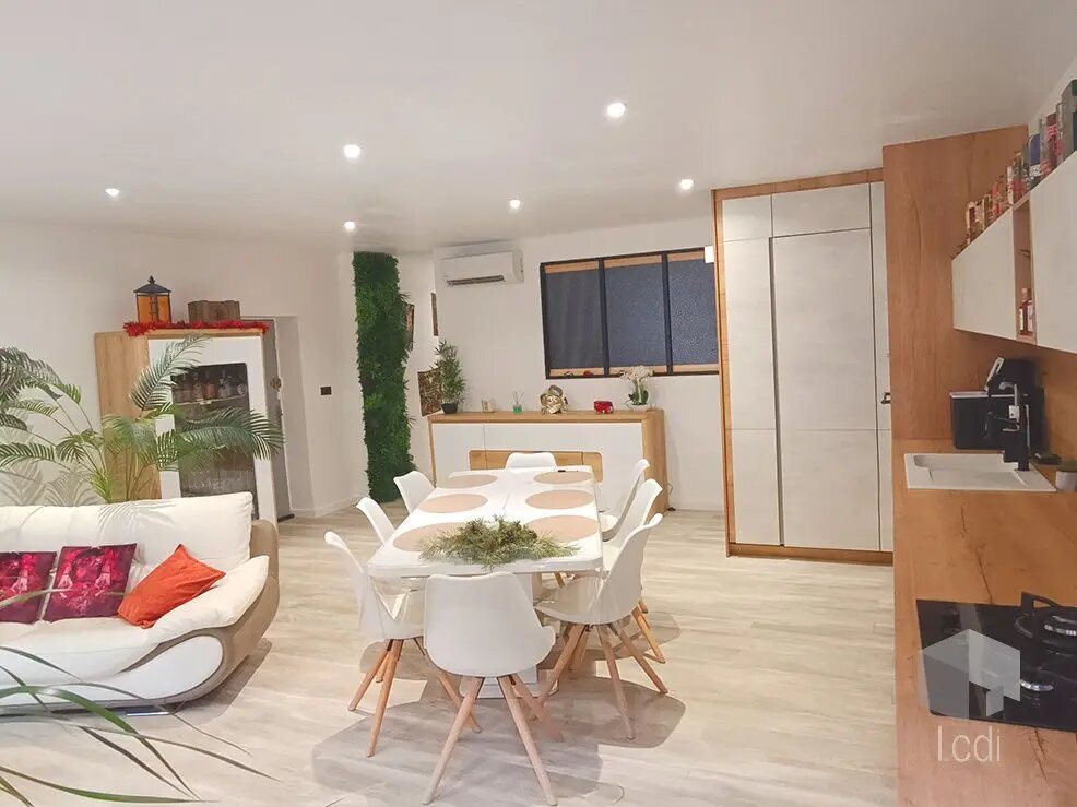 Maison à vendre, 135m², La Bégude-de-Mazenc