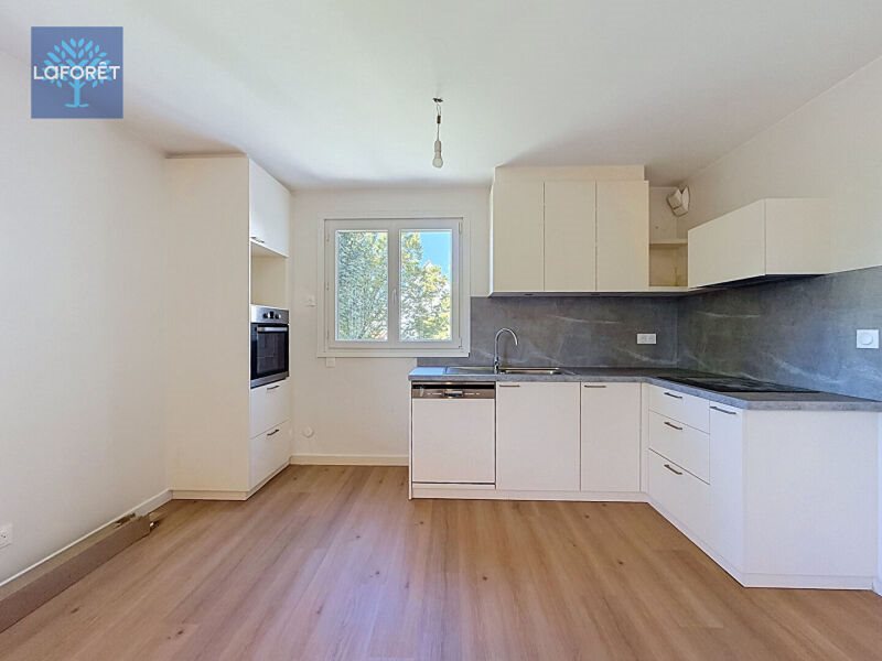 Appartement à louer, 74m², Lampertheim