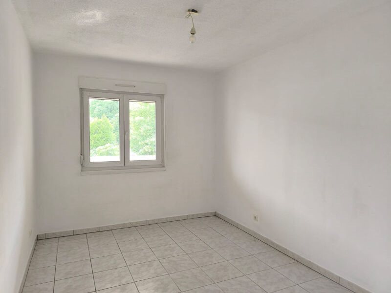 Appartement à louer, 40m², Théding