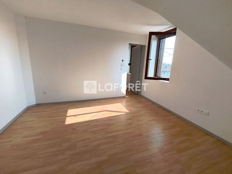 Appartement à louer, 49m², L'Hôpital