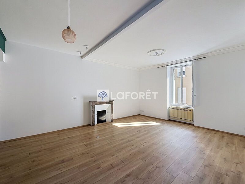 Maison à louer, 87m², Thouars