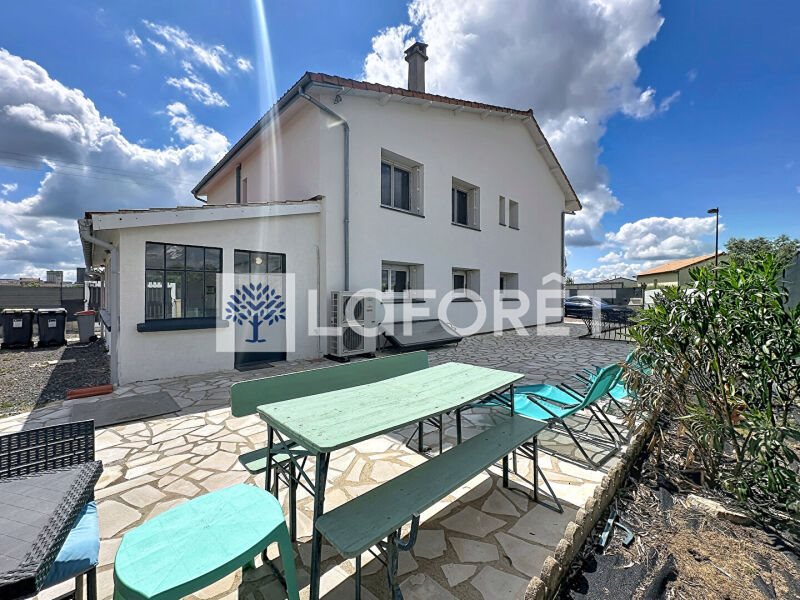 Maison à vendre, 190m², Sainte-Verge