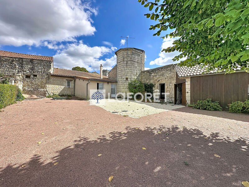 Maison à vendre, 68m², Curçay-sur-Dive