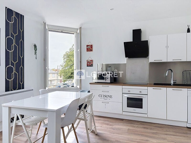 Appartement à louer, 78m², Thouars