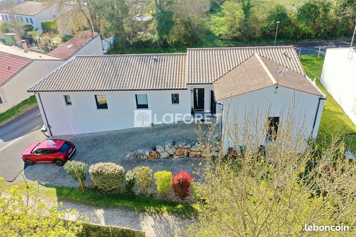 Maison à vendre, 119m², Saintes