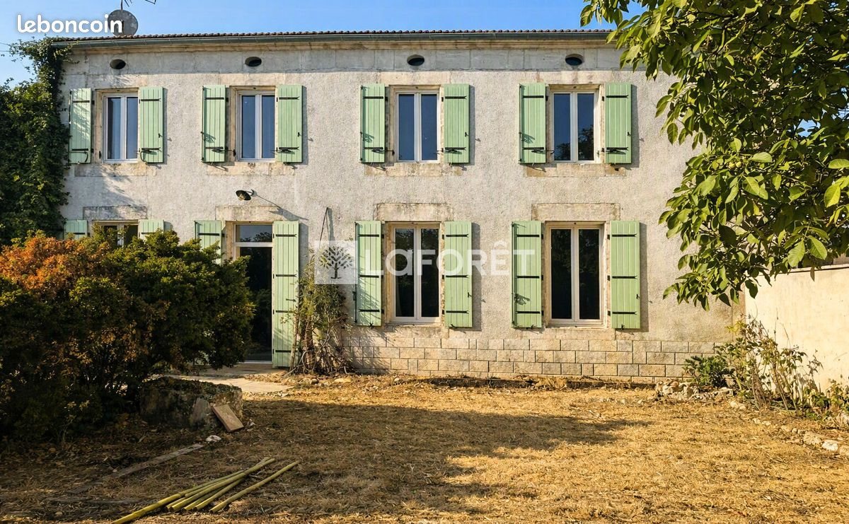 Maison à vendre, 253m², Saint-Just-Luzac