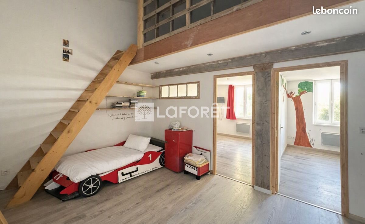 Maison à vendre, 253m², Saint-Just-Luzac