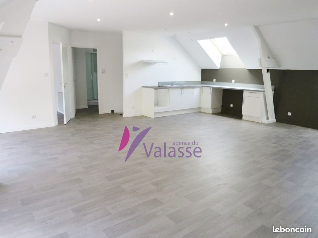 Appartement à louer, 57m², Gruchet-le-Valasse