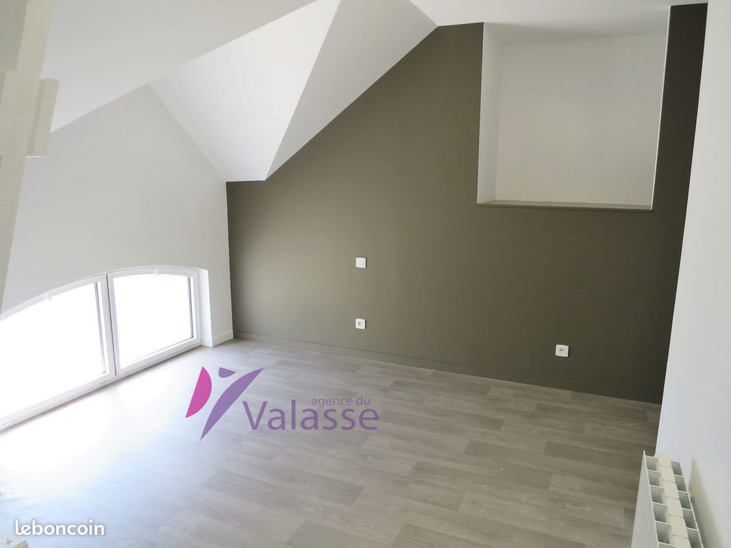 Appartement à louer, 57m², Gruchet-le-Valasse