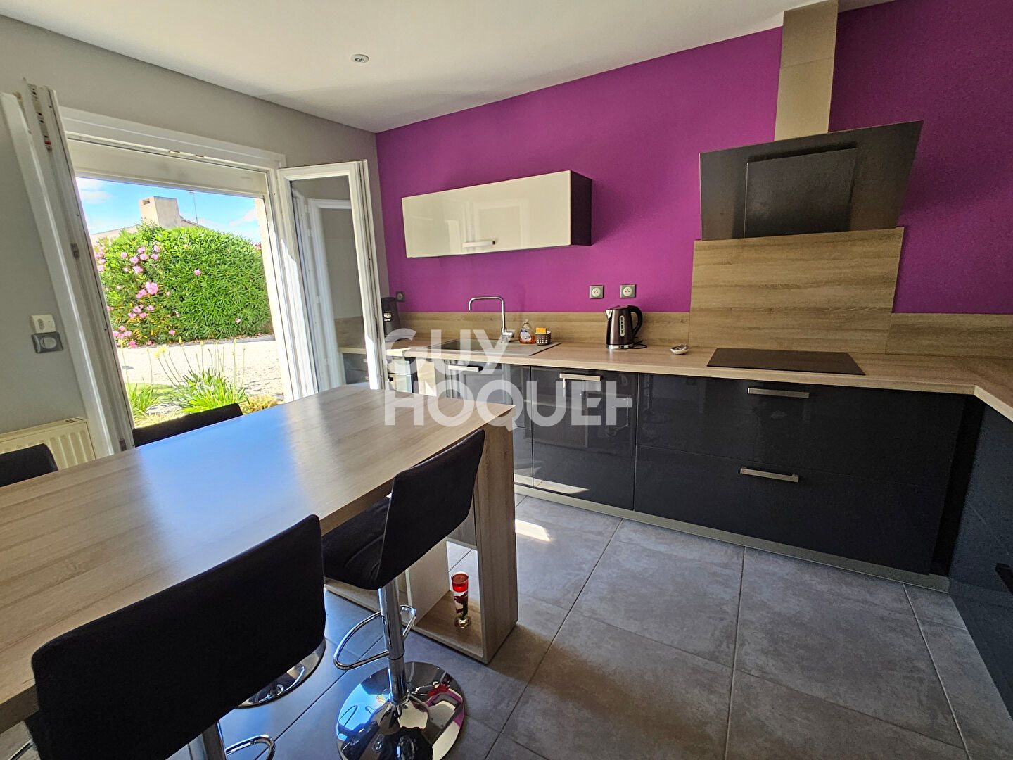 Maison à vendre, 132m², Charmes-sur-Rhône