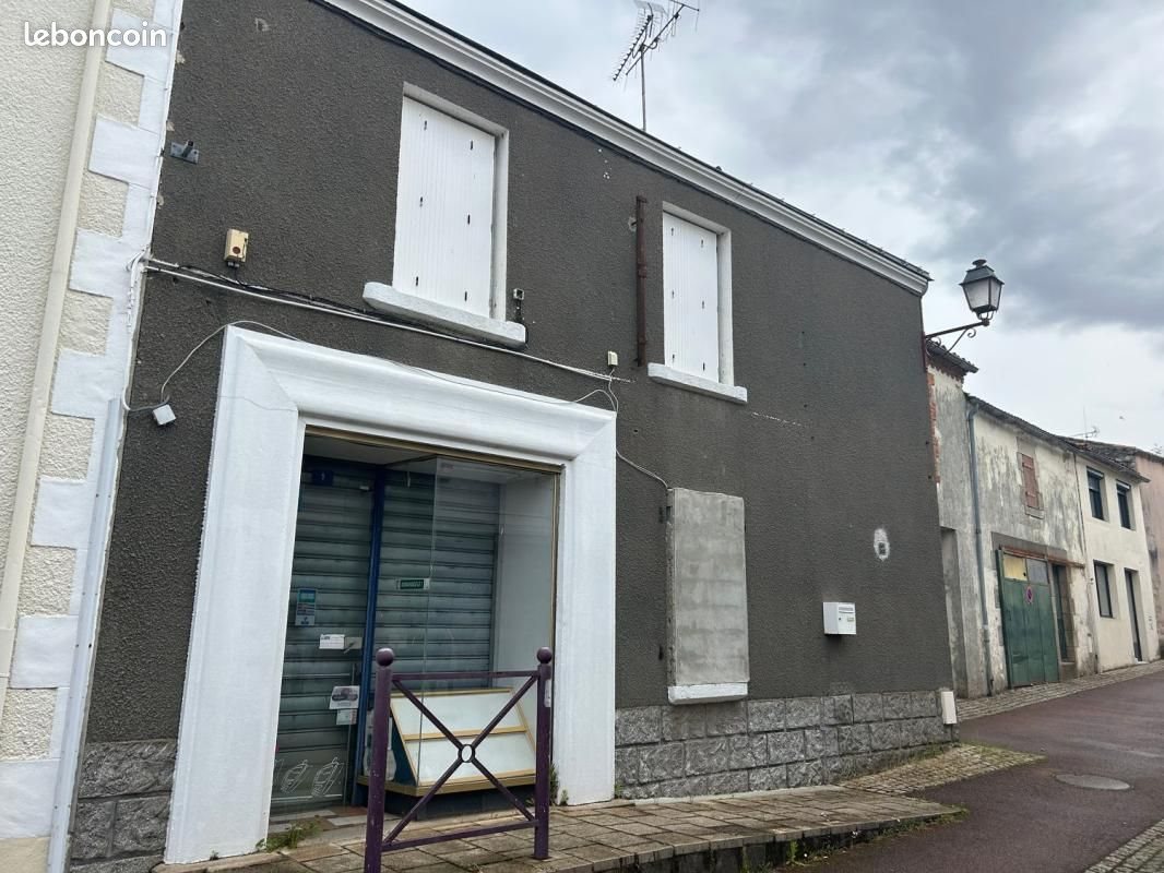 Maison à vendre, 124m², Palluau
