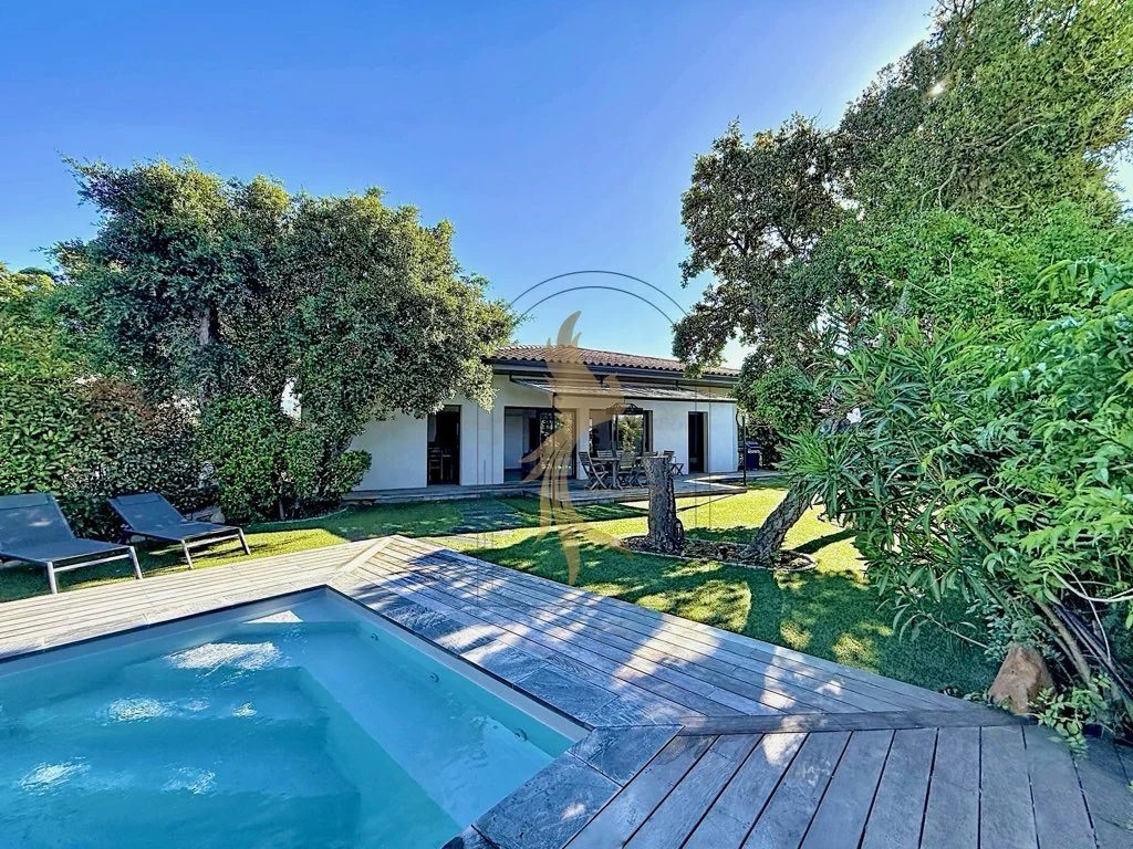 Maison à vendre, 90m², Porto-Vecchio