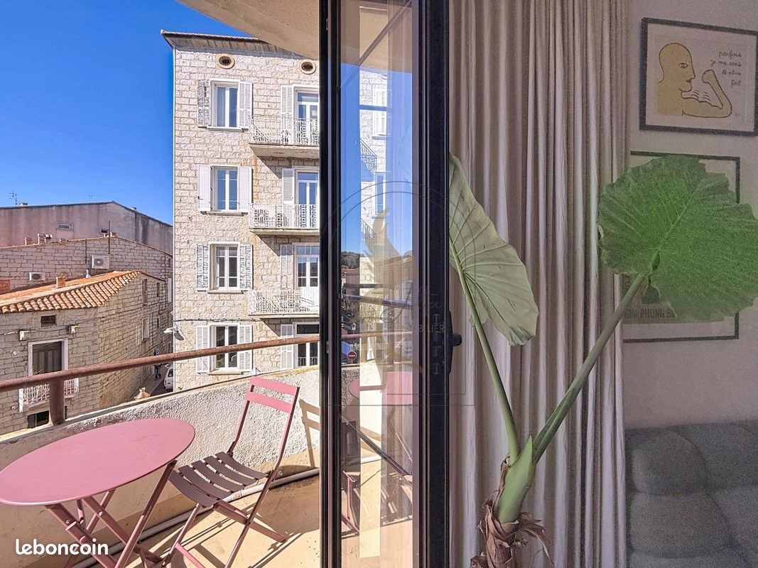 Appartement à vendre, 76m², Porto-Vecchio