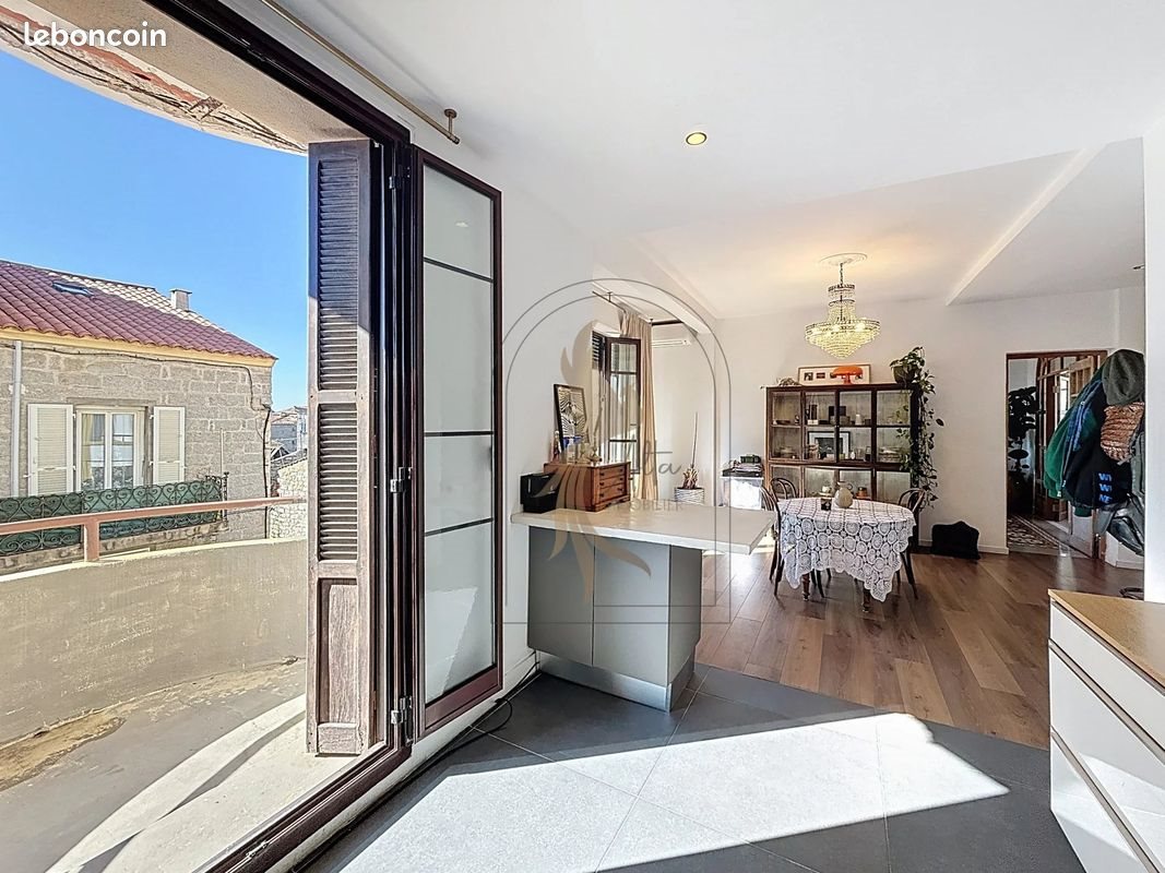 Appartement à vendre, 76m², Porto-Vecchio