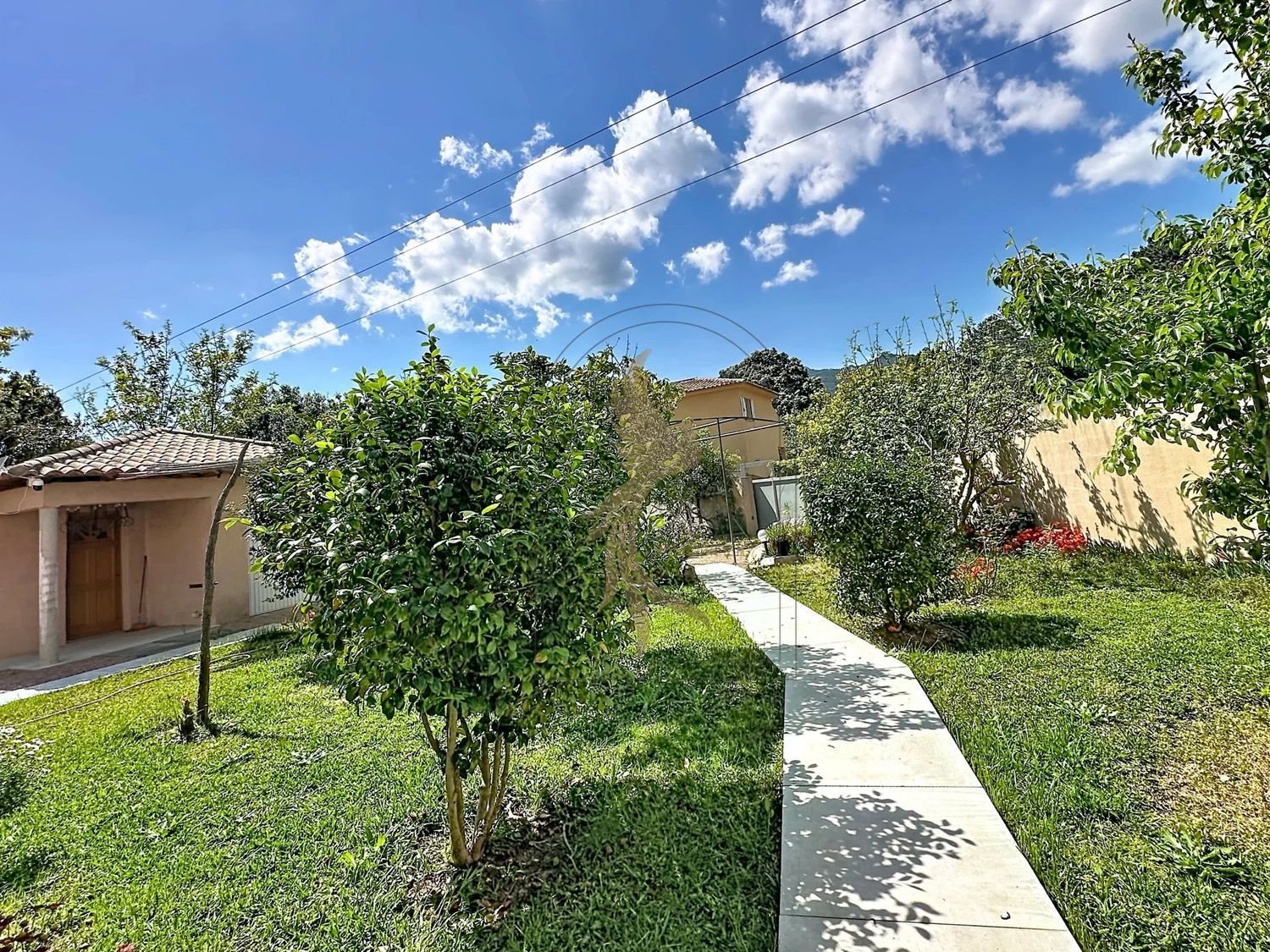 Maison à vendre, 142m², Lecci