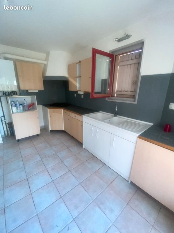 Appartement à louer, 82m², Mornant