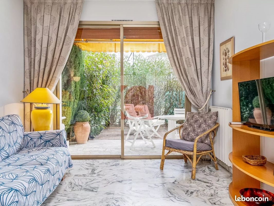 Appartement à louer, 46m², Cannes