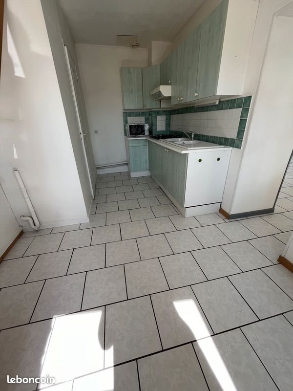 Maison à louer, 47m², Nieul-le-Dolent