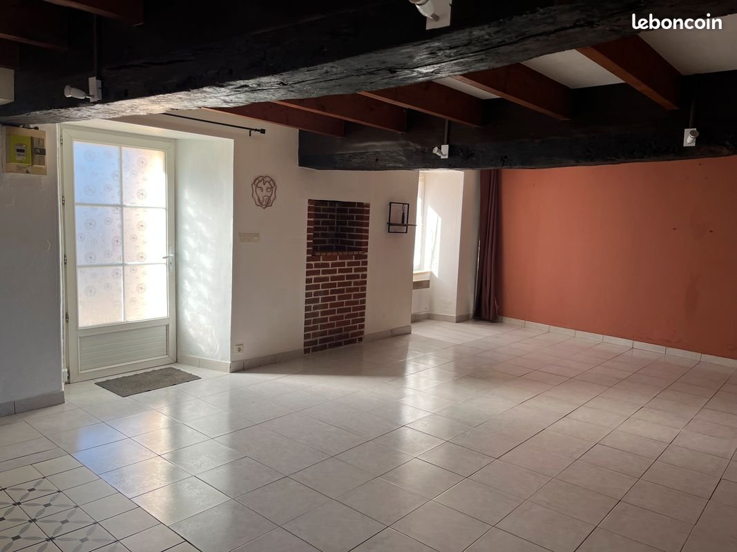 Maison à louer, 83m², Sainte-Florence