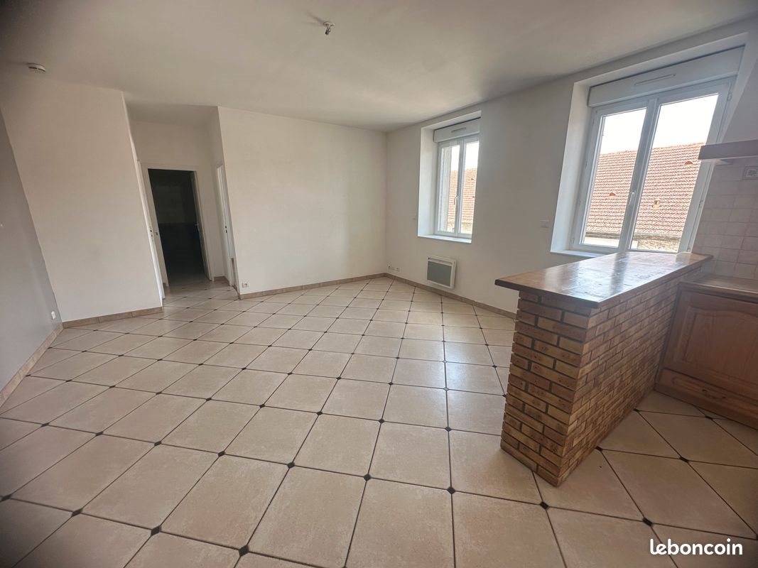 Appartement à louer, 57m², Echarcon