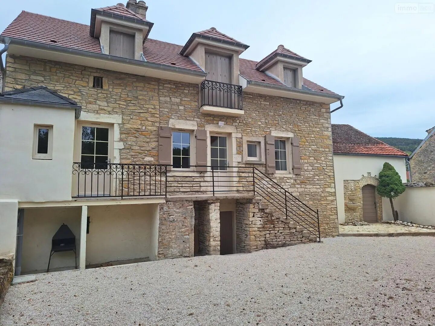 Maison à louer, 123m², Santenay
