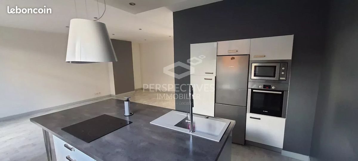 Appartement à louer, 80m², Saint-Etienne