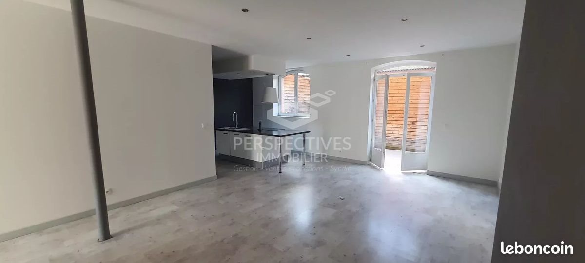 Appartement à louer, 80m², Saint-Etienne