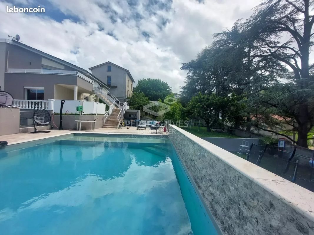 Maison à vendre, 243m², Saint-Chamond