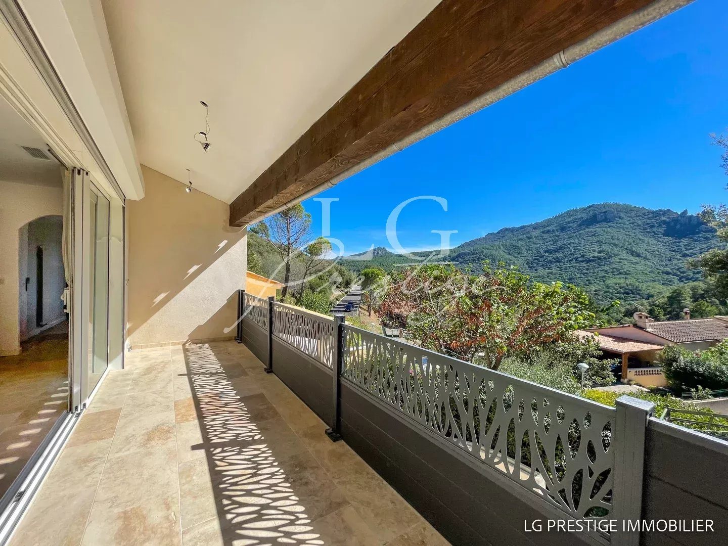 Maison à vendre, 183m², Fréjus