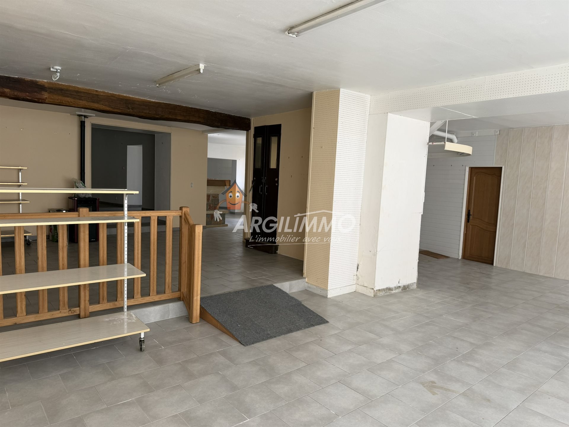 Maison à vendre, 260m², Bessé-sur-Braye