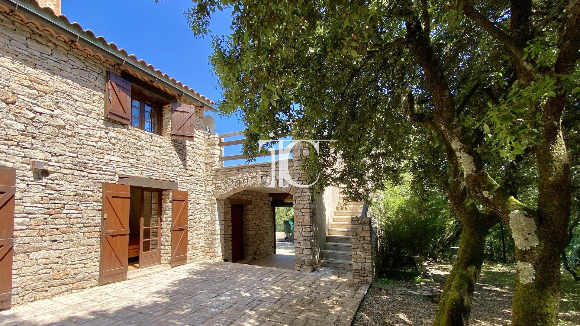 Maison à vendre, 135m², Barjac