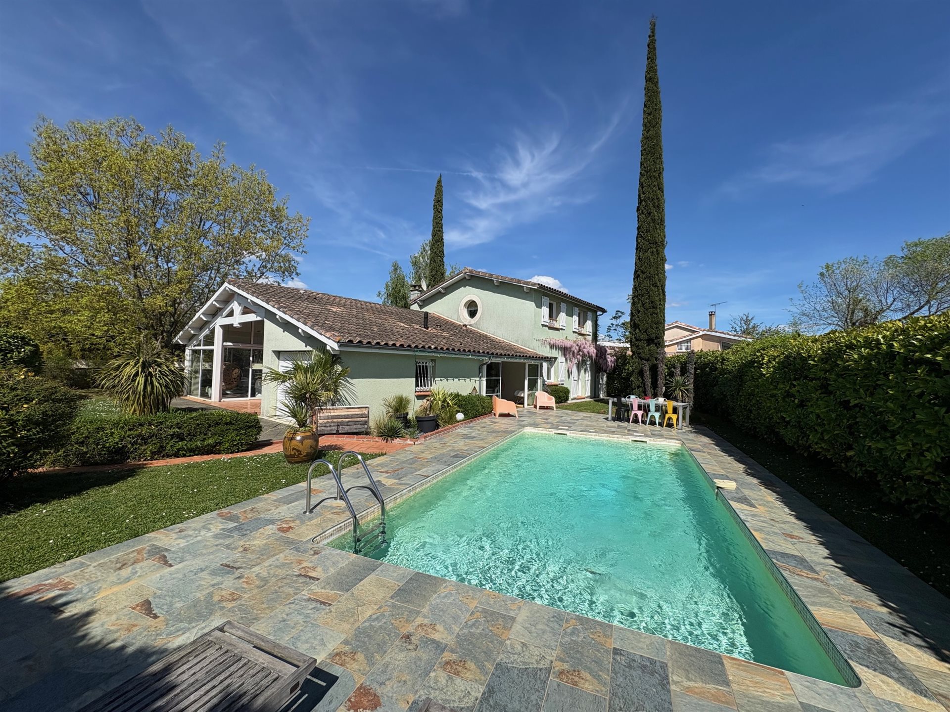 Maison à vendre, 200m², Frouzins