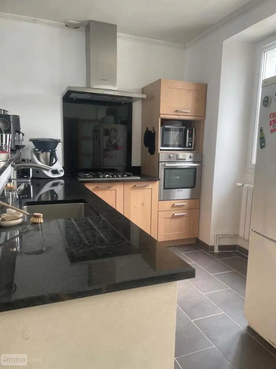 Maison à vendre, 70m², Gennes
