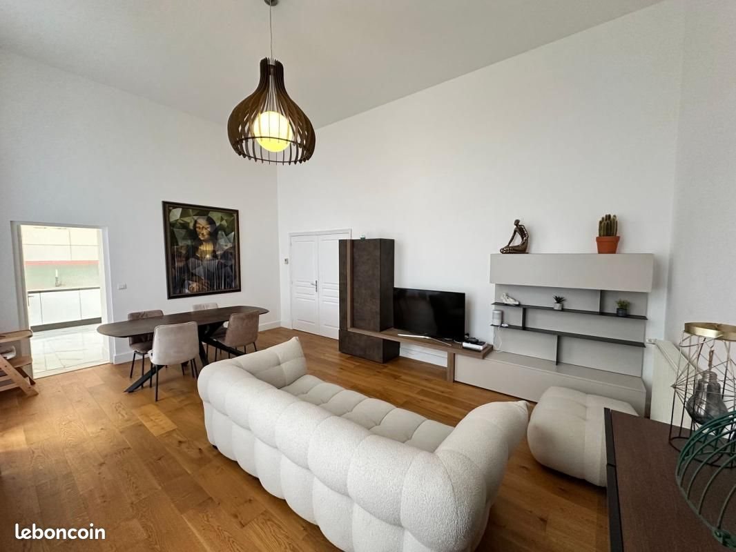 Appartement à louer, 80m², Lewarde