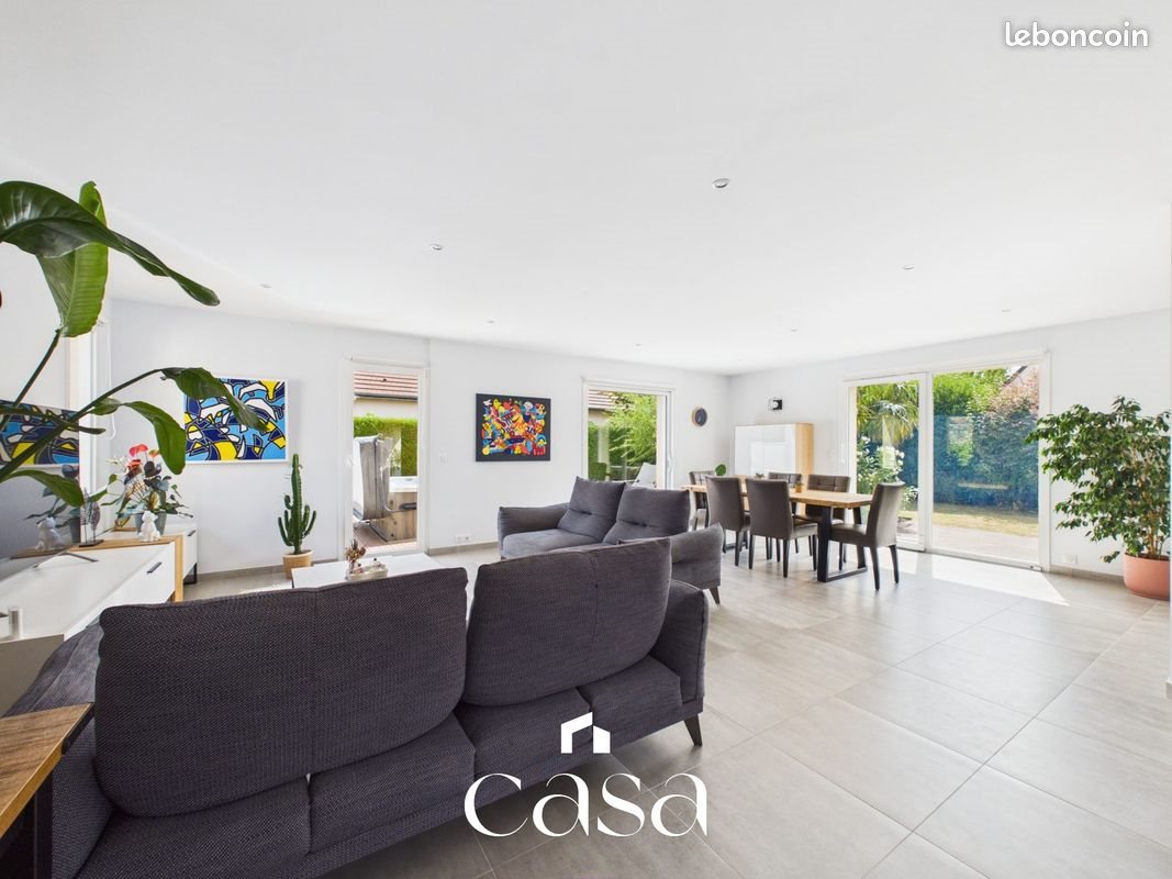 Maison à vendre, 160m², Saint-Aubin-d'Arquenay