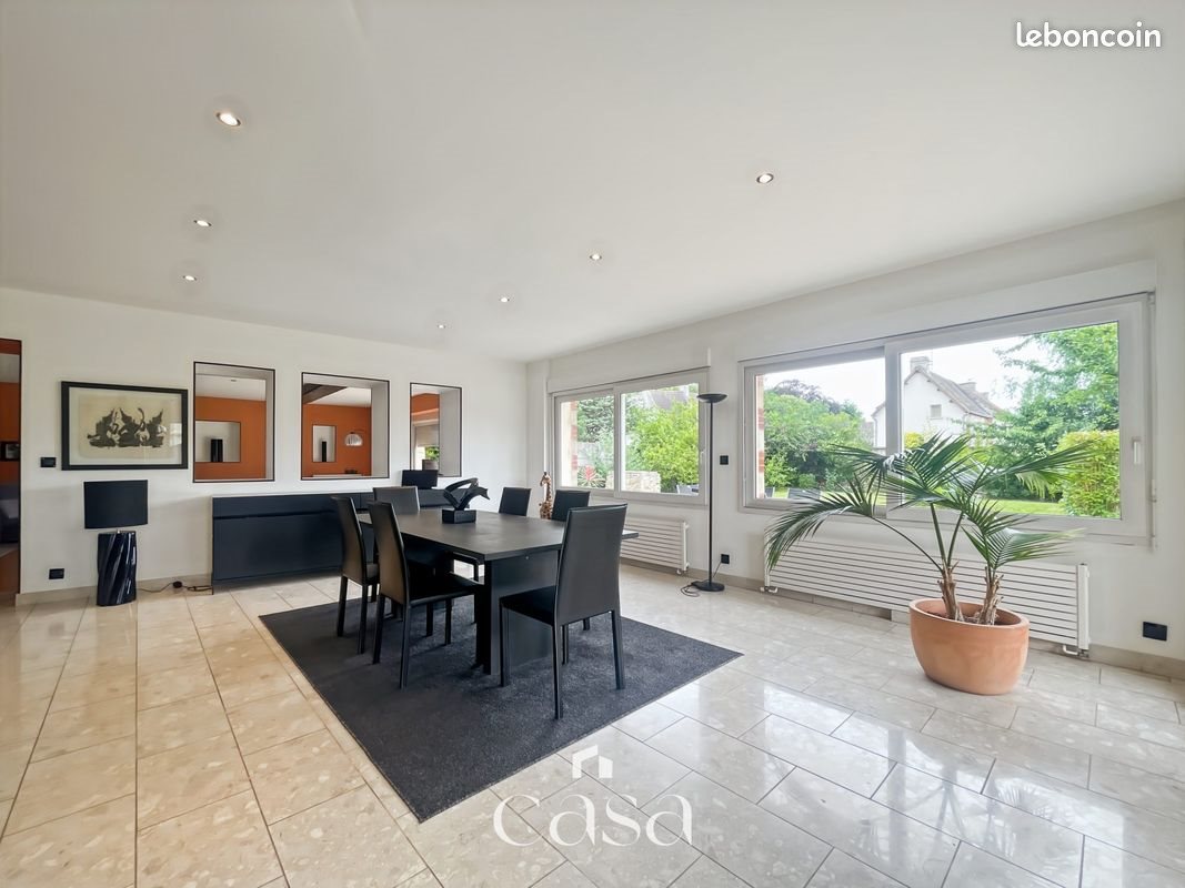 Maison à vendre, 200m², Saint-Aubin-d'Arquenay