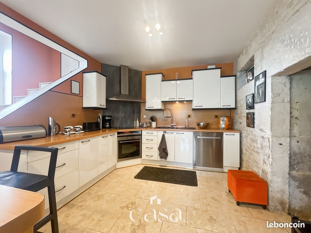 Maison à vendre, 200m², Saint-Aubin-d'Arquenay