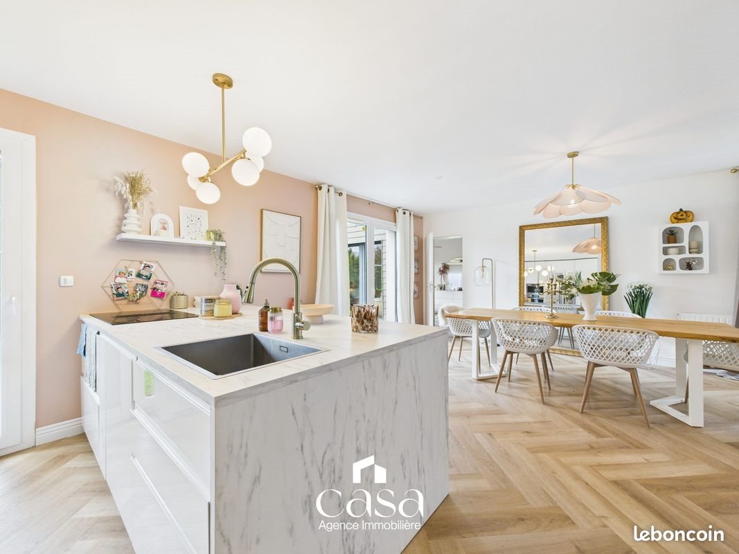 Maison à vendre, 126m², Saint-Contest