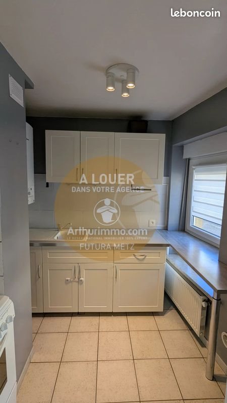 Appartement à louer, 61m², Manom