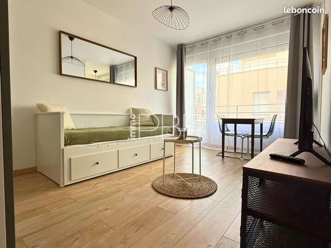 Appartement à louer, 23m², Reims