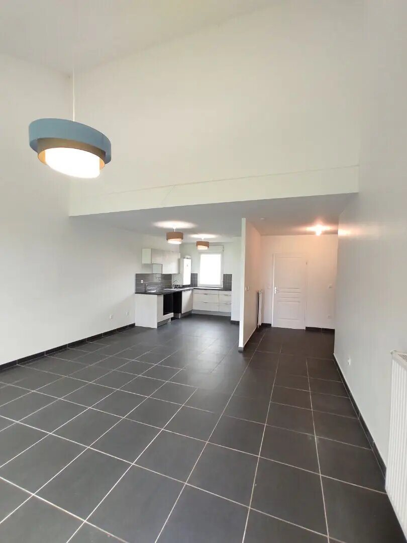 Maison à louer, 96m², Villers-Allerand
